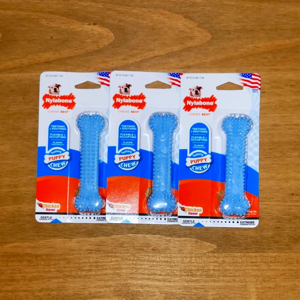 Nylabone 3 Pack Of Puppy Chew Chicken Flavored Teething Bones small